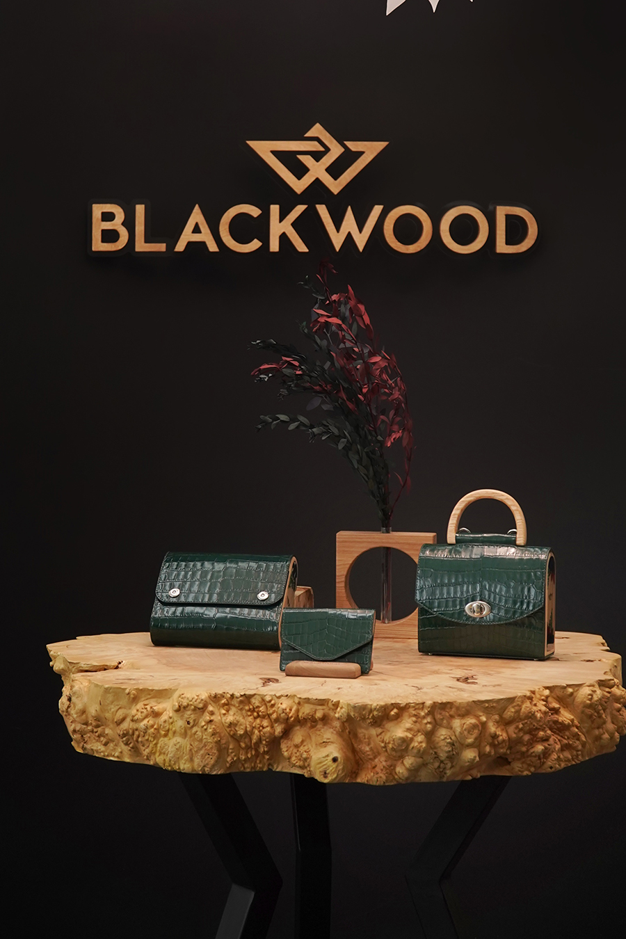 Светский тренд: как сумки Blackwood покоряют известных модниц и продвигают украинский люкс