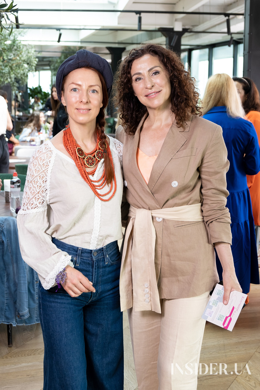 Лекція Арестовича і спів Зіброва: як пройшов повний сюрпризів бранч Ілони Гвоздьової