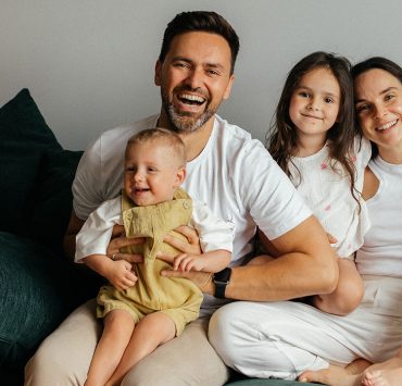 «Плануємо всиновлювати ще»: Тімур та Інна Мірошниченки про сина Марселя і новий етап життя