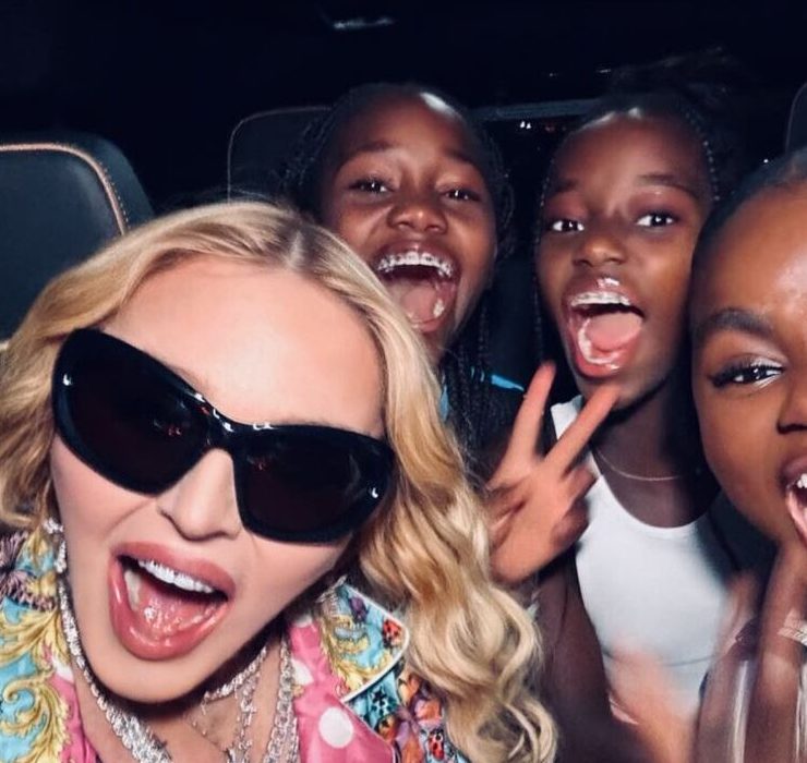 Мадонна разом із доньками запалила на концерті Бейонсе