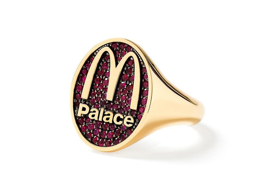 McDonald&#8217;s і стрітвір-бренд Palace випустили спільну колекцію