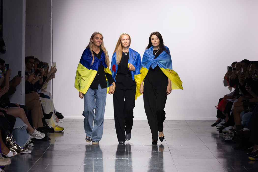 Тиждень моди у Лондоні: ElenaReva, Ksenia Scnaider і Nadya Dzyak показали колекції у спільному шоу