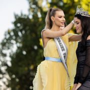 Україну на «Міс Всесвіт» — 2023 представить киянка Ангеліна Усанова