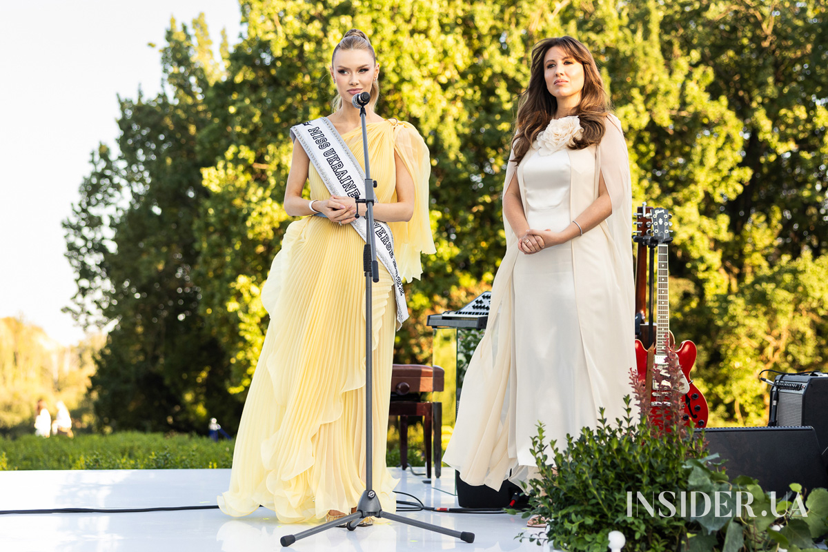 В киевском ботсаду прошла церемония коронации «Мисс Украина Вселенная» – 2023