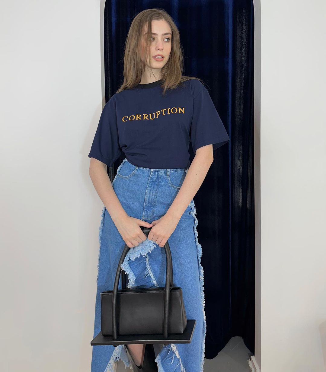 Український бренд Kseniaschnaider оголосив про розіграш сумки
