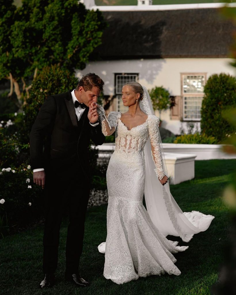 Влюбленные и счастливые: самые громкие свадьбы мировых знаменитостей в 2023 году