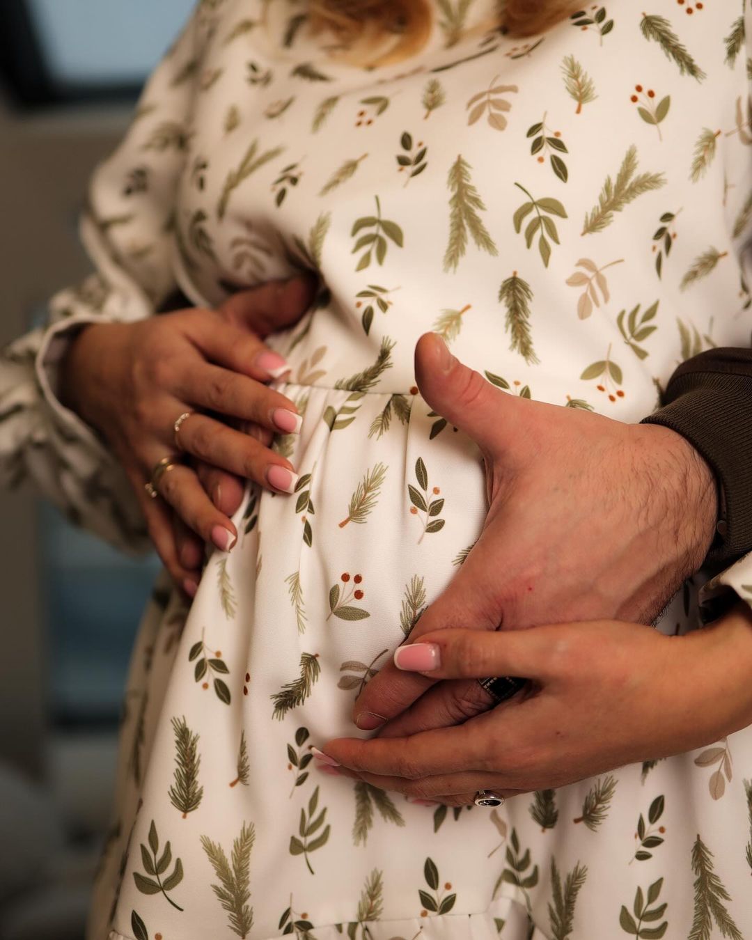 Сімейна ідилія: вагітна Лілія Ребрик показала зворушливі світлини з чоловіком та дітьми