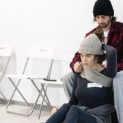 Стильна матуся: Ліндсі Лохан на премʼєрі мюзиклу в Нью-Йорку