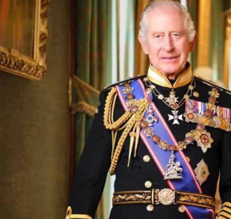 «Ганебне марнотратство»: британців обурив новий офіційний портрет короля