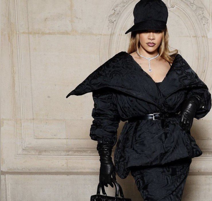 Ріанна, Наталі Портман і не тільки: парад зірок на шоу Dior у Парижі