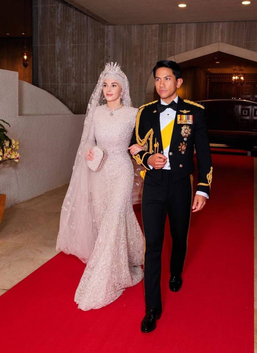 5 тисяч гостей і 10 днів свята: як у Брунеї відгуляли найпишніше весілля року