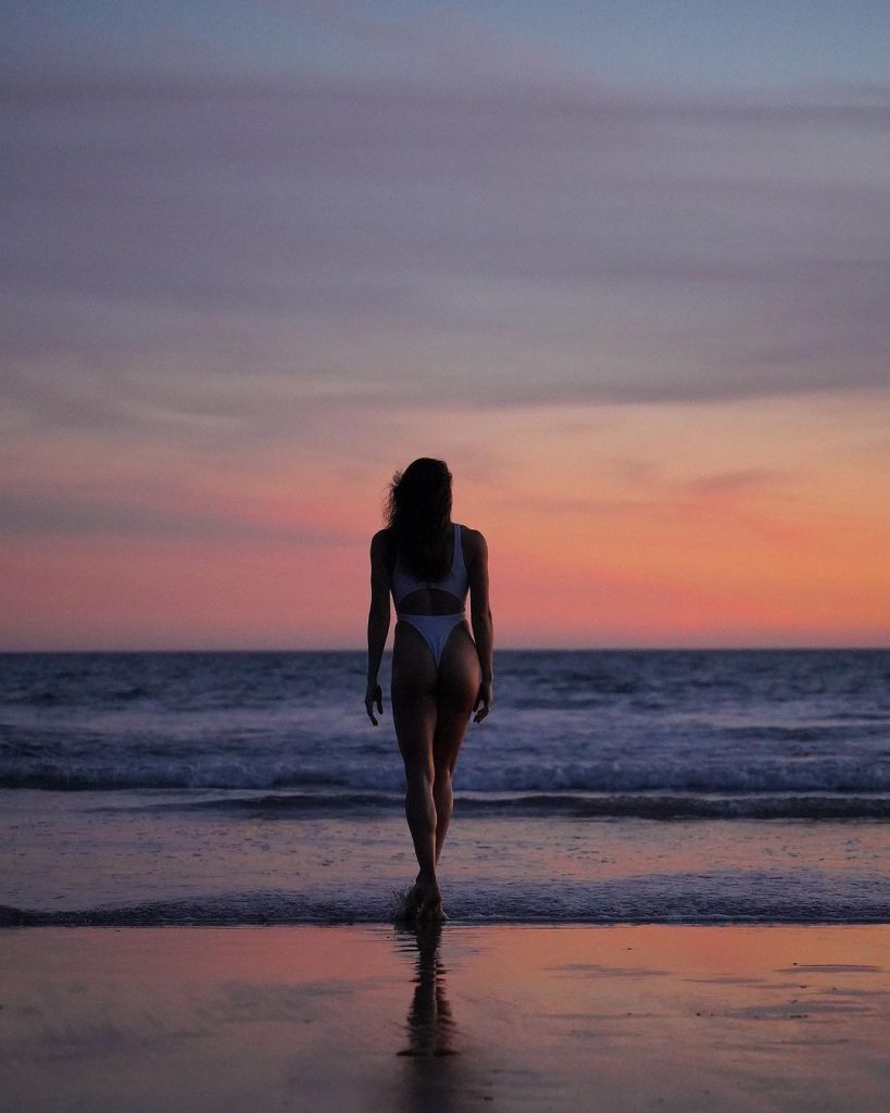 Марина Бех-Романчук похвасталась соблазнительной фотосессией на пляже