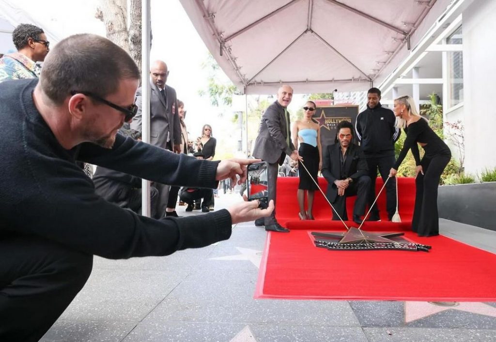 Ленни Кравиц получил именную звезду на Аллее славы в Голливуде