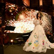 LOBODA дала концерт у Ризі: повна зала, емоційні промови та ефектні костюми