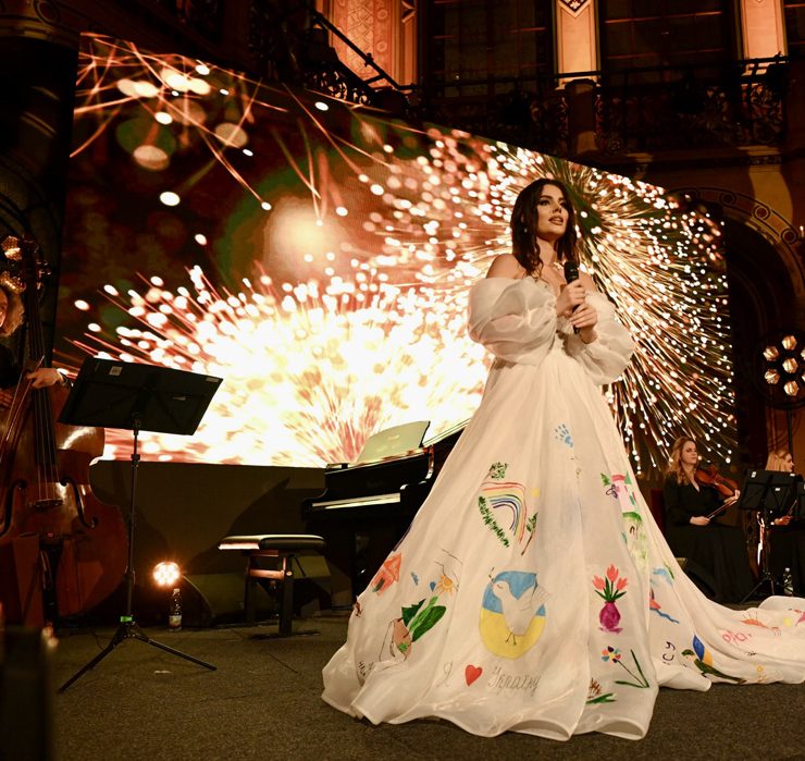 Ангелина Усанова и Нино Катамадзе спели на благотворительном концерте в Вене