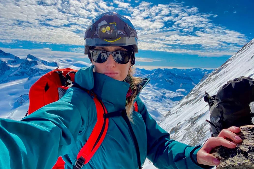 Ірина Галай підкорила найнебезпечнішу гору у світі й присвятила сходження жінкам у ЗСУ