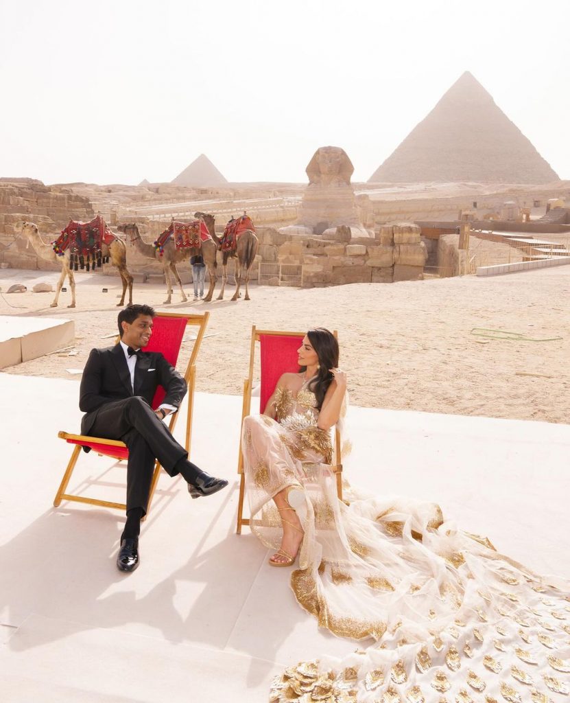 американський мільярдер одружився біля підніжжя пірамід у Єгипті
