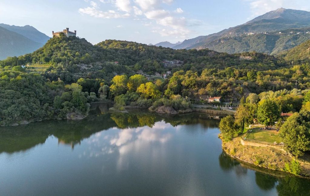 Джонні Депп хоче купити середньовічний замок у Італії