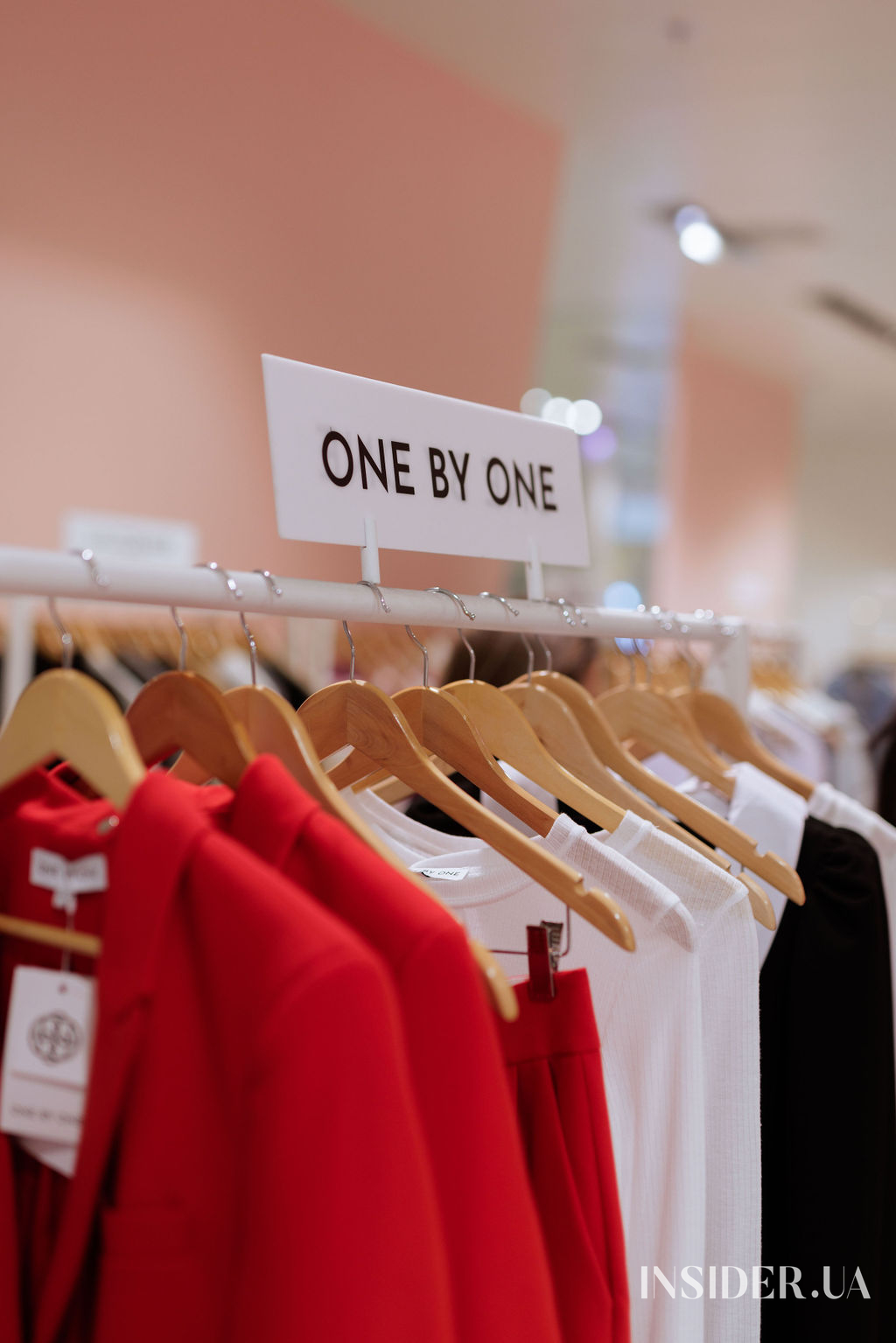 Презентація One By One та ELLE Business у київському ЦУМі