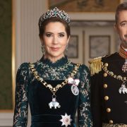 Король Фредерик X и королева Мэри впервые вышли в свет в новом статусе