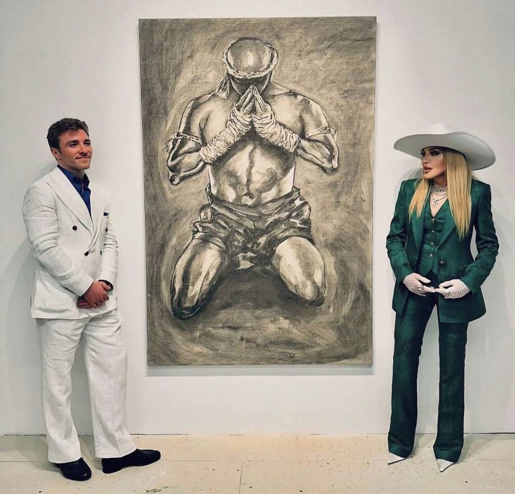 Мадонна відвідала художню виставку сина