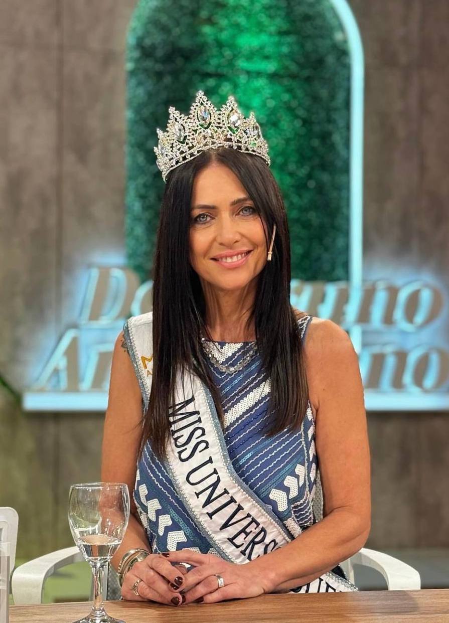 Вперше в історії: «Міс Всесвіт Буенос-Айрес» стала 60-річна юристка 