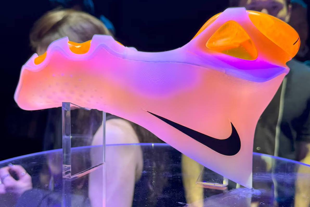 Nike представив кросівки для олімпійців, створені Штучним інтелектом