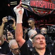 Исторический бой: Александр Усик победил Тайсона Фьюри и стал абсолютным чемпионом мира