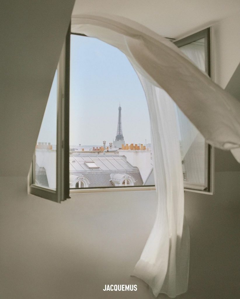 Много света и минимализм: Jacquemus открыл новый офис в Париже
