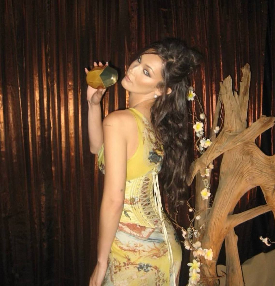 Белла Хадид отпраздновала запуск своего бренда шумной вечеринкой