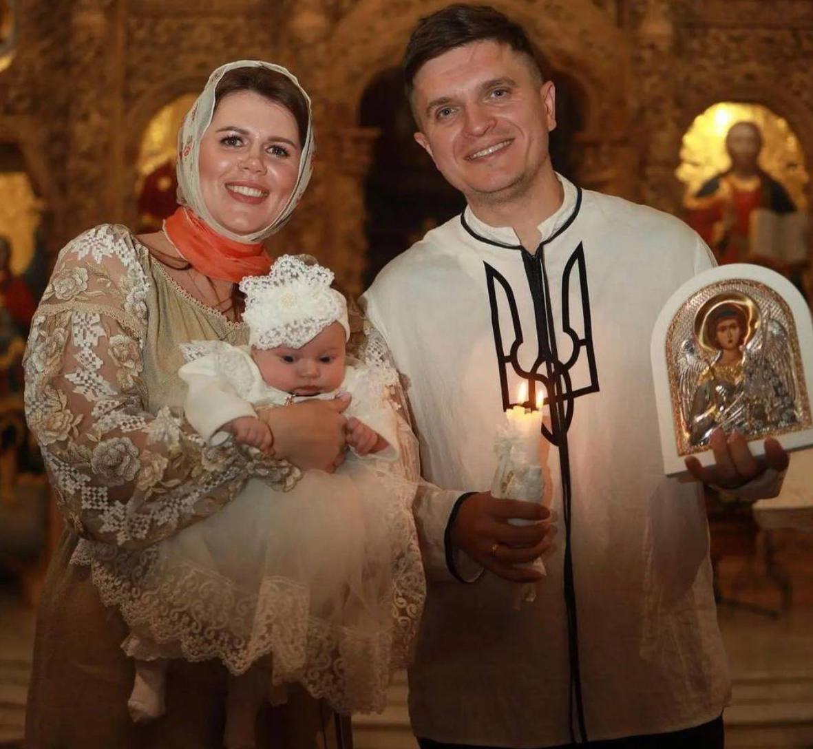 Лилия Ребрик покрестила дочь – крестным стал Анатолий Анатолич