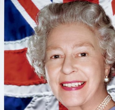 У мережі з’явилися раніше не опубліковані фото королеви Єлизавети II