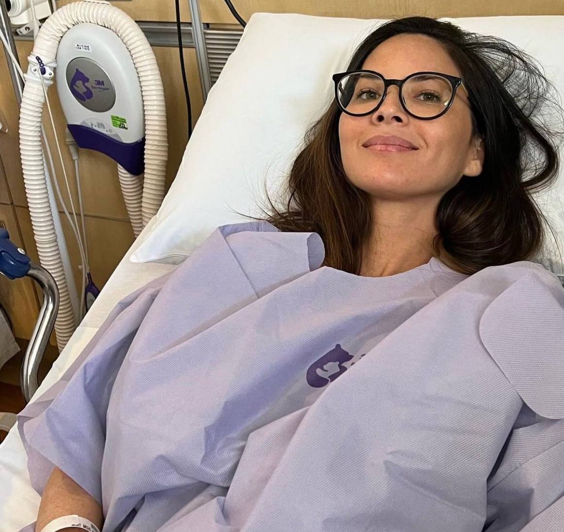 Оливия Манн перенесла уже пятую операцию из-за онкологии