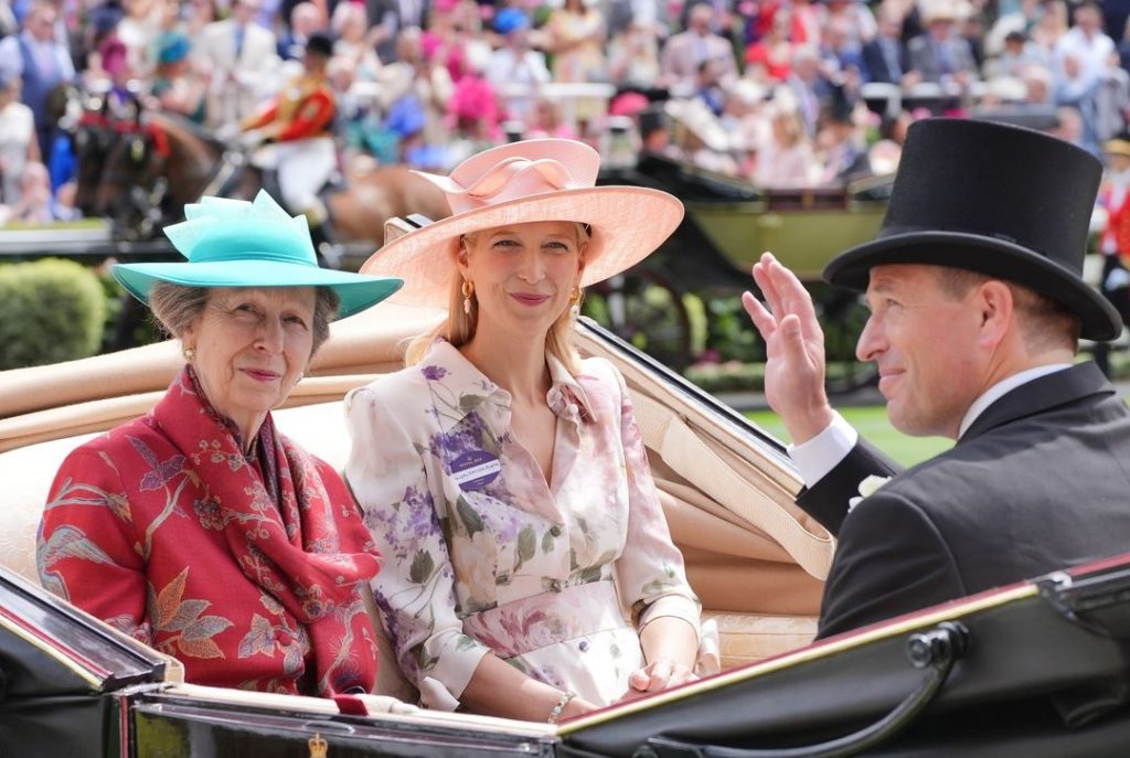 Король Карл III посетил первый день скачек Royal Ascot 2024