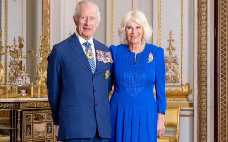 Букінгемський палац показав нові портрети Карла III і Камілли