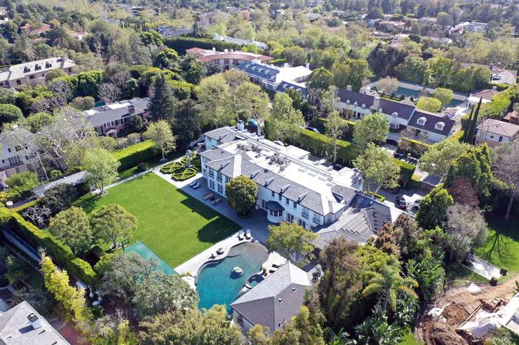 Скандальний репер Пі Дідді продає свій маєток за $70 мільйонів 