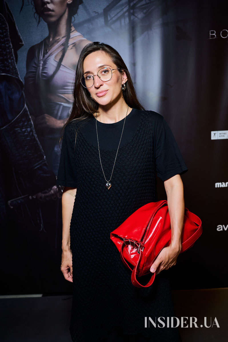 Анна Трінчер та інші зіркові гості на прем’єрі фільму «Ворон» у Києві