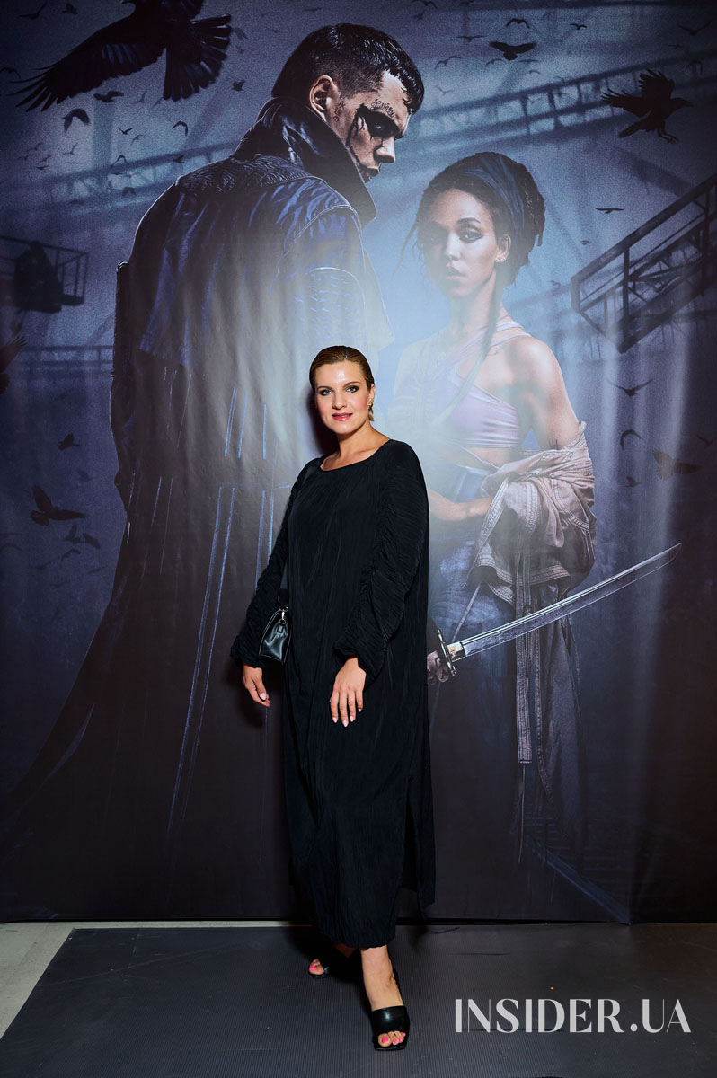 Анна Трінчер та інші зіркові гості на прем’єрі фільму «Ворон» у Києві