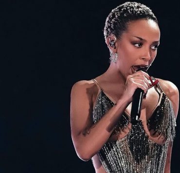 Носії: Doja Cat у кастомній сукні Frolov на Global Citizen Festival – 2024