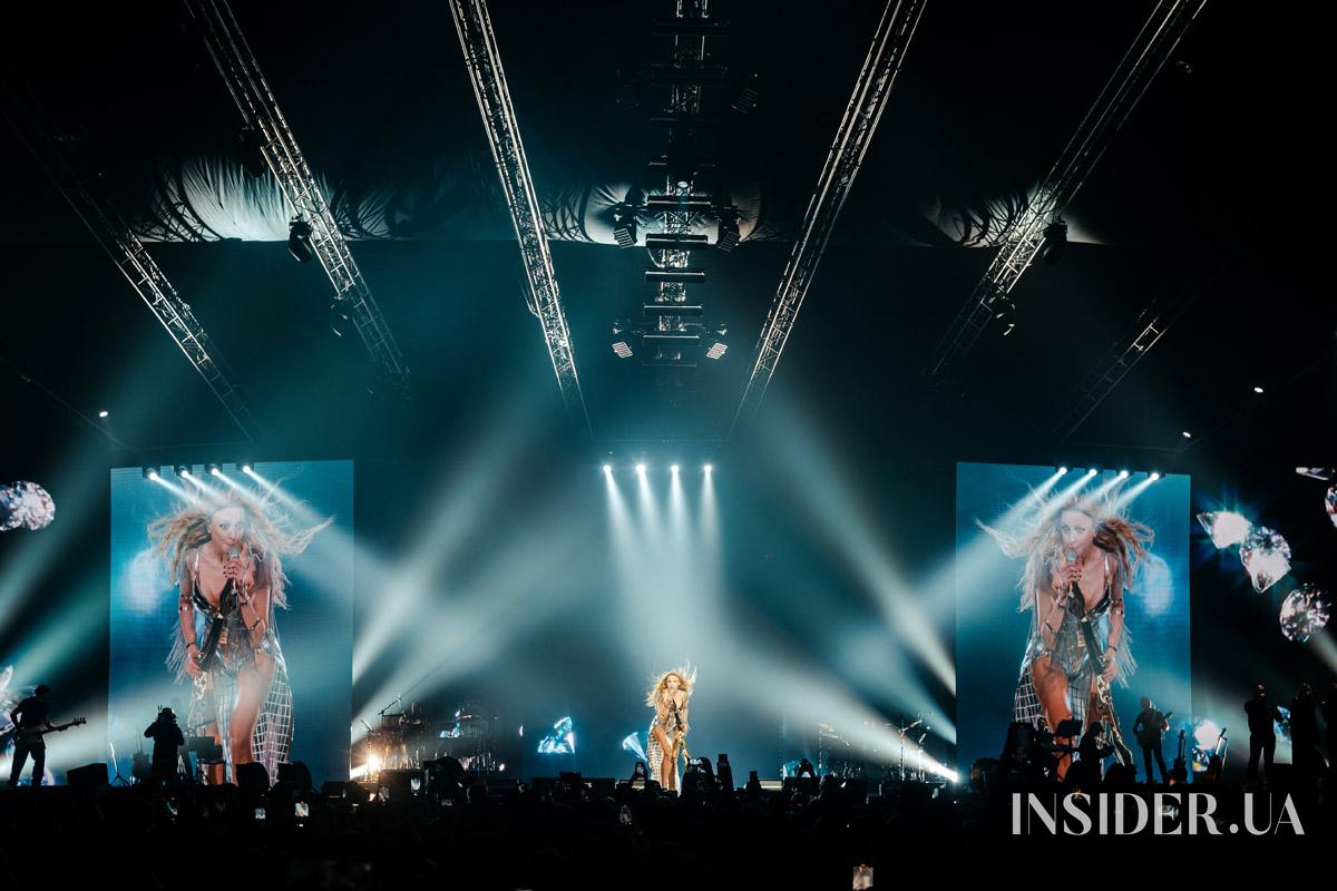 Багато емоцій і драйву: як відбувся великий концерт Олі Полякової у Палаці Спорту