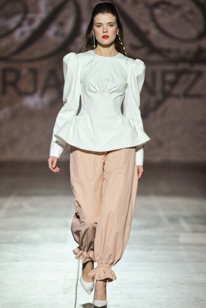 UFW FW&#8217;25/26: символизм и морская тематика в коллекции DARJA DONEZZ