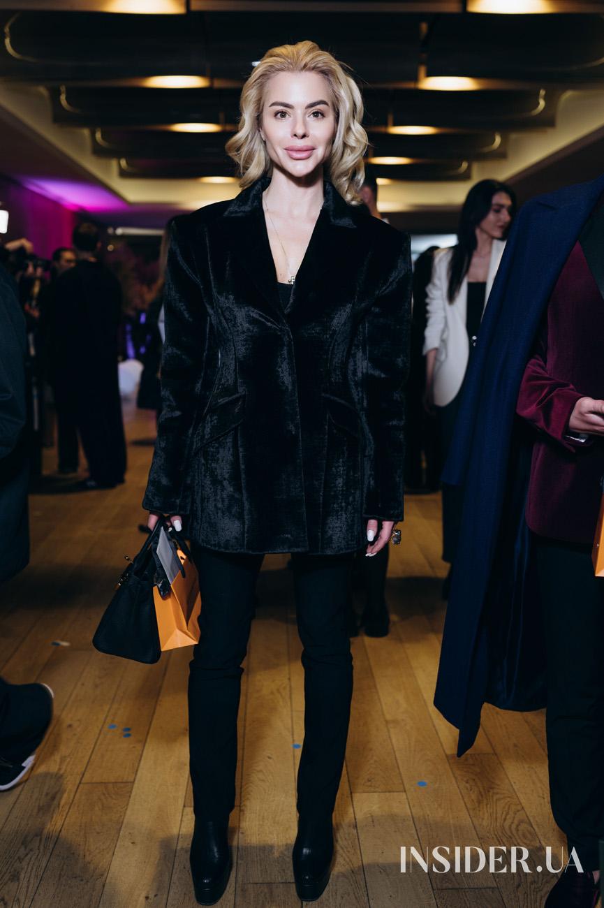 Про жінок, які змінюють світ: приголомшливе модне шоу GASANOVA FW’25-26