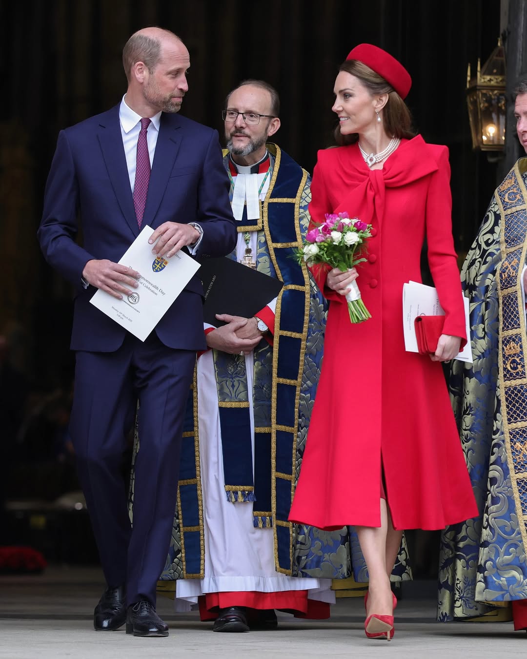 Lady in red: Кейт Міддлтон на службі у Вестмінстерському абатстві