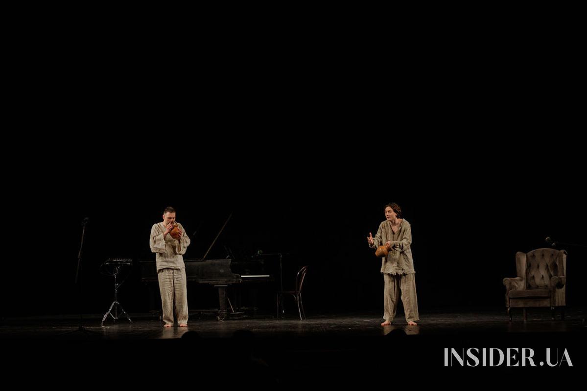 Monatik, Даша Астаф’єва та інші герої поетичної ночі від ELLE у театрі ім. Лесі Українки