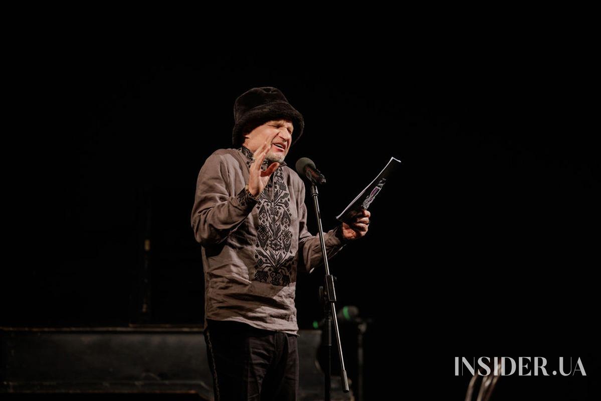 Monatik, Даша Астаф’єва та інші герої поетичної ночі від ELLE у театрі ім. Лесі Українки