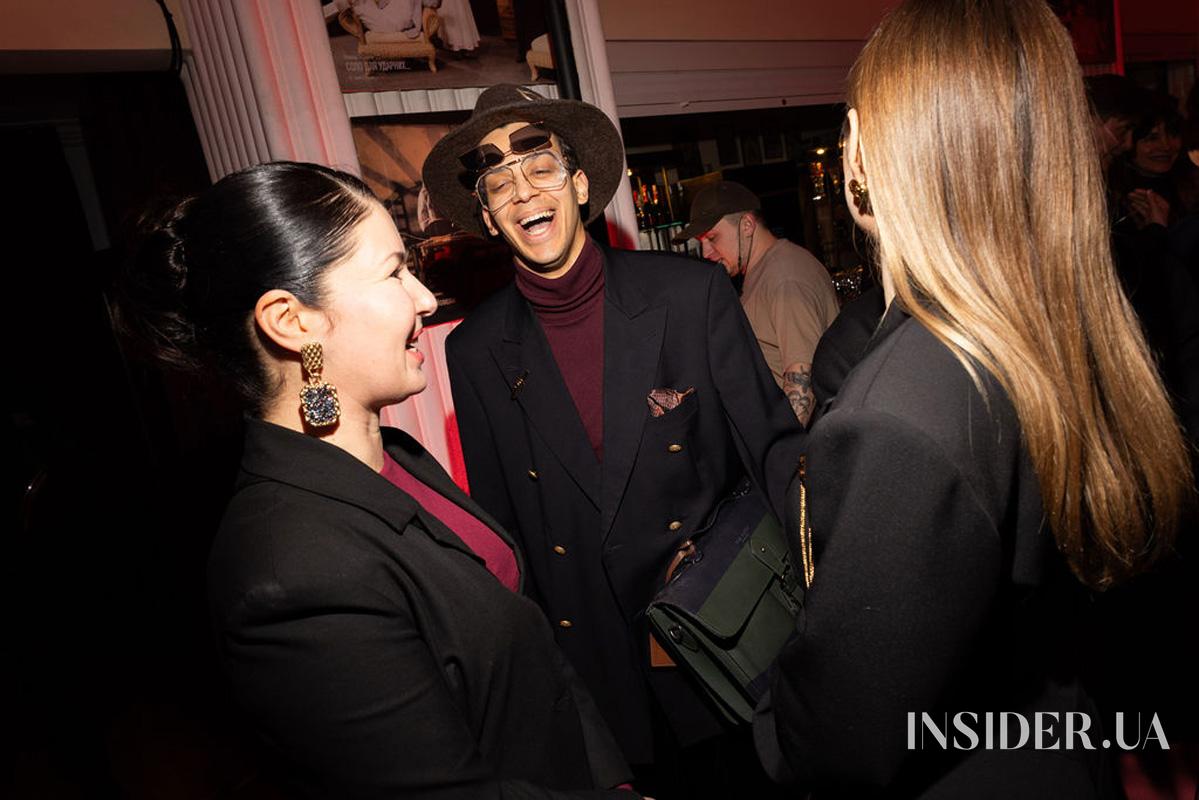 Monatik, Даша Астаф’єва та інші герої поетичної ночі від ELLE у театрі ім. Лесі Українки