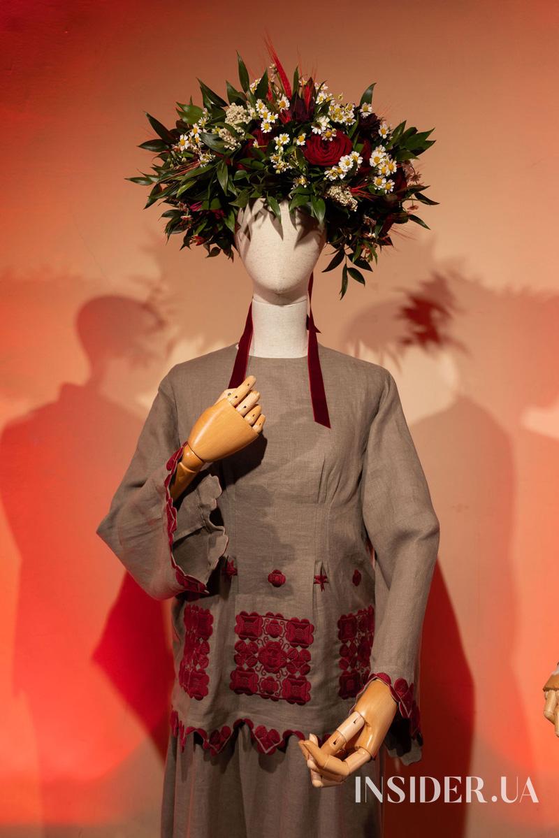 Monatik, Даша Астаф’єва та інші герої поетичної ночі від ELLE у театрі ім. Лесі Українки