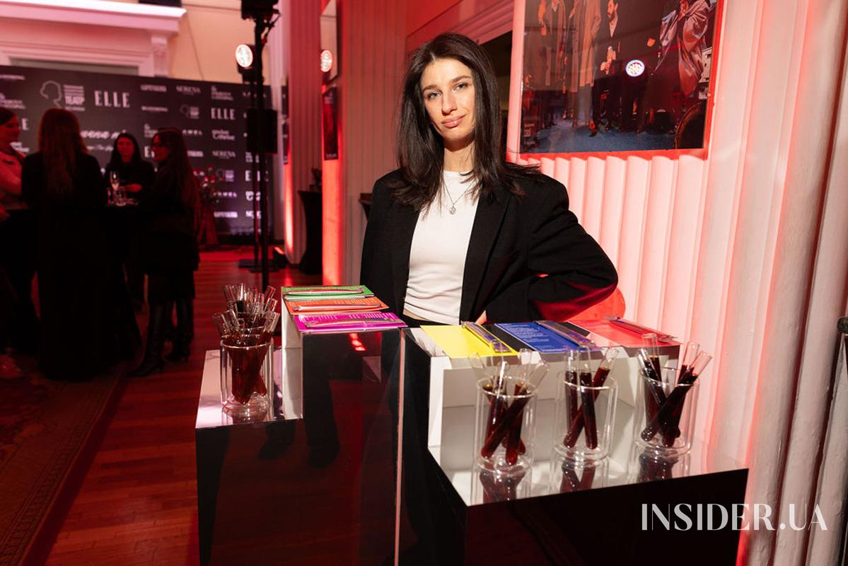 Monatik, Даша Астаф’єва та інші герої поетичної ночі від ELLE у театрі ім. Лесі Українки