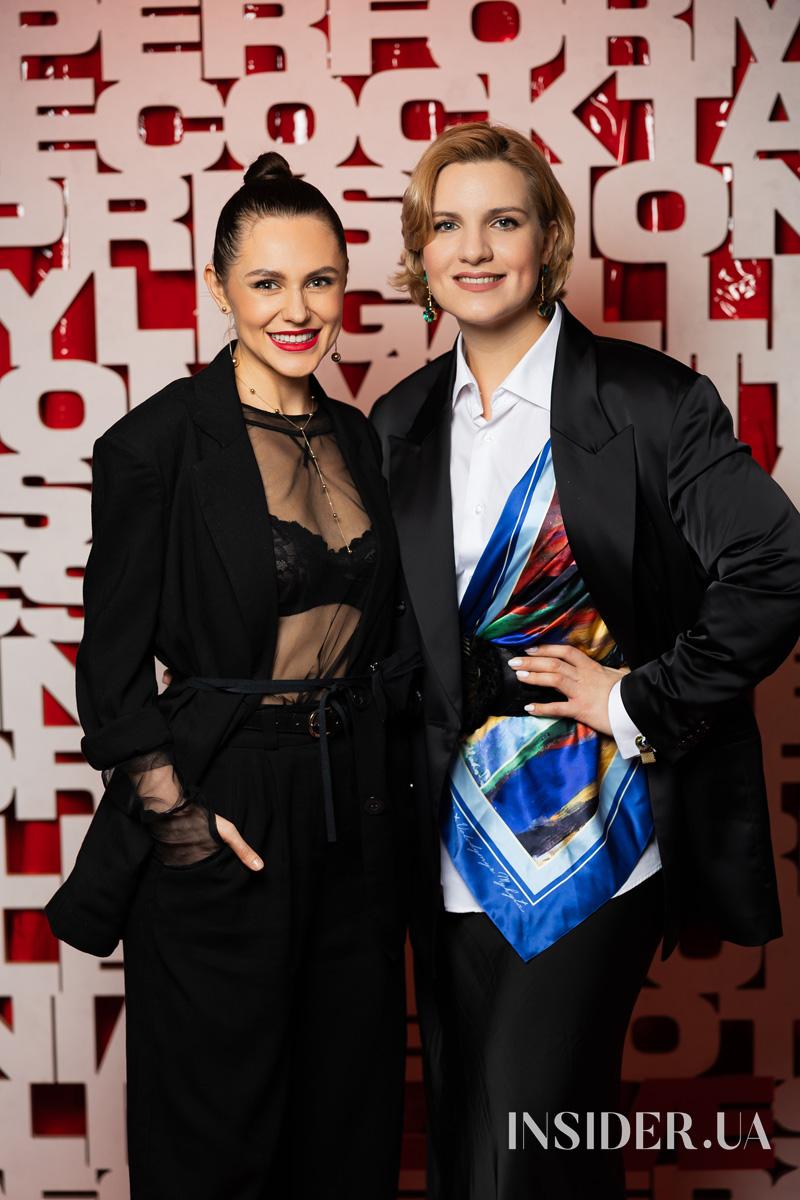 Оля Цибульська представила свою дебютну книжку