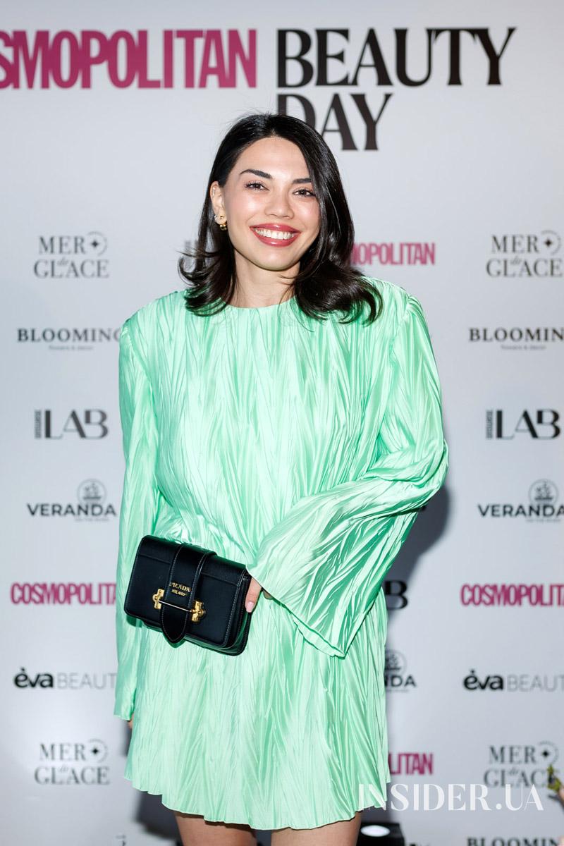 Цветы, красота и вдохновение: как прошел весенний COSMOPOLITAN Beauty Day